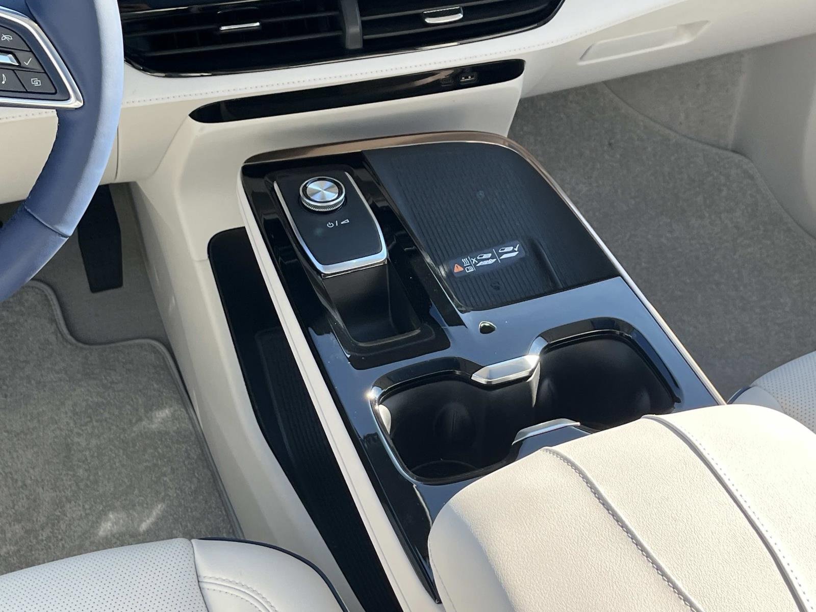 New 2026 Buick Enclave Avenir w/ Super Cruise Package image 15