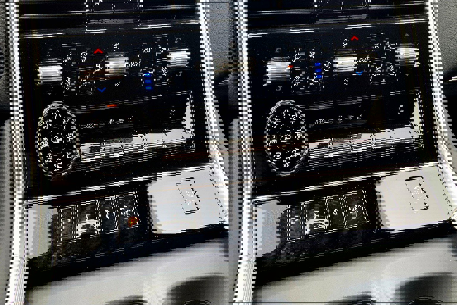 New 2025 Nissan Armada Platinum w/ Convenience Package image 22