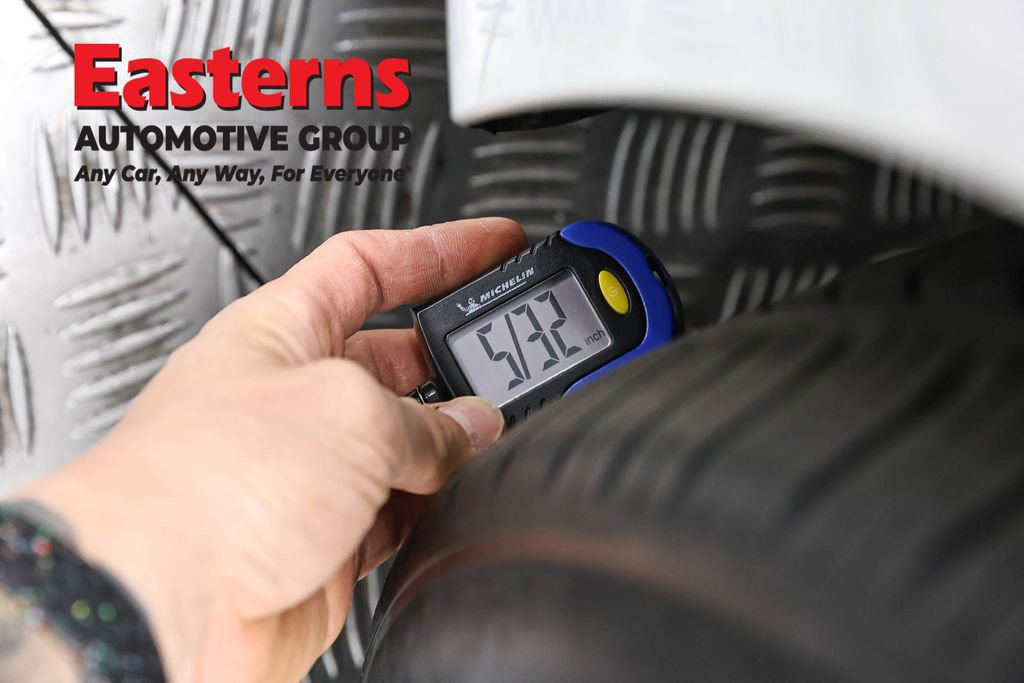 Used 2023 Tesla Model 3 Standard Range image 22