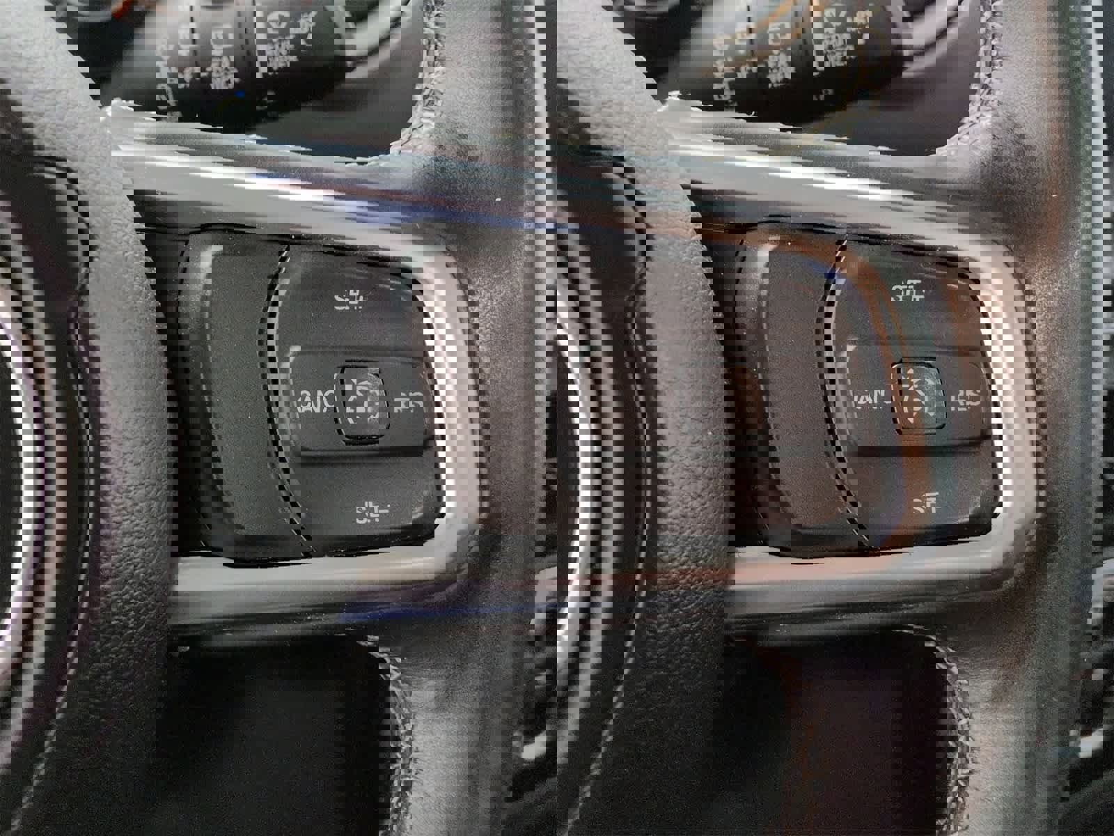 Certified 2019 Jeep Wrangler Unlimited Sahara image 25