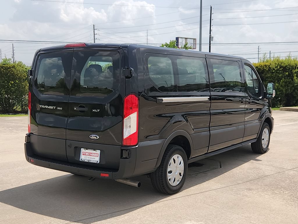Used 2025 Ford Transit 350 XLT RWD image 5
