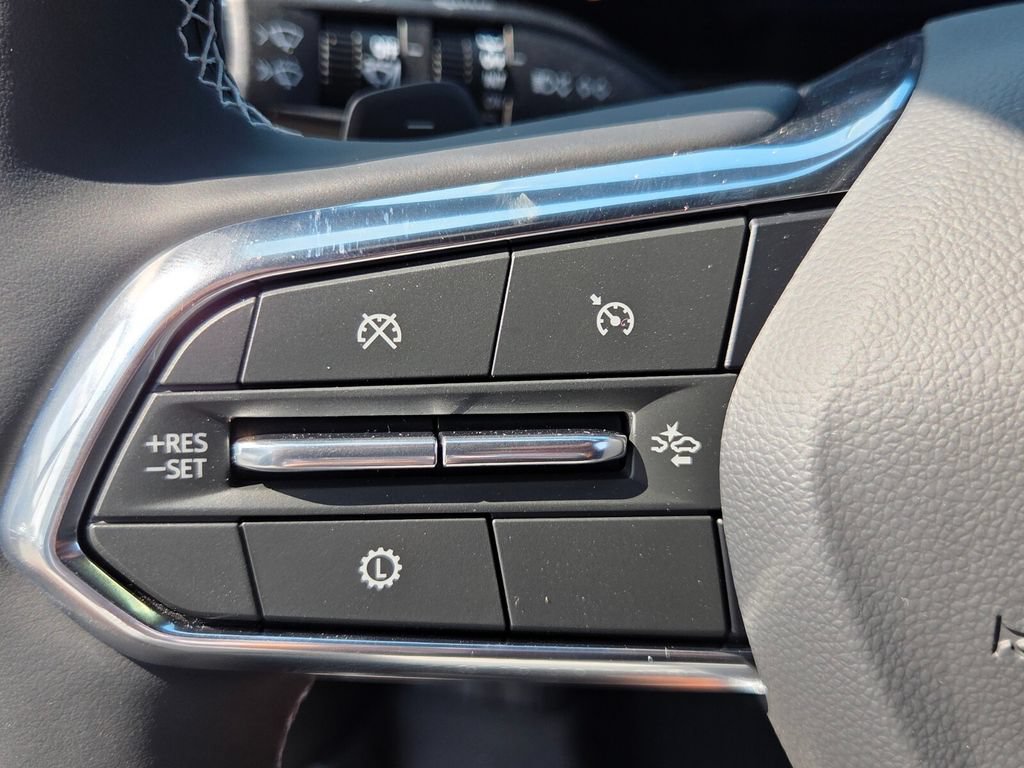 New 2027 Chevrolet Traverse LT w/ Sun and Wheel Package FWD image 22