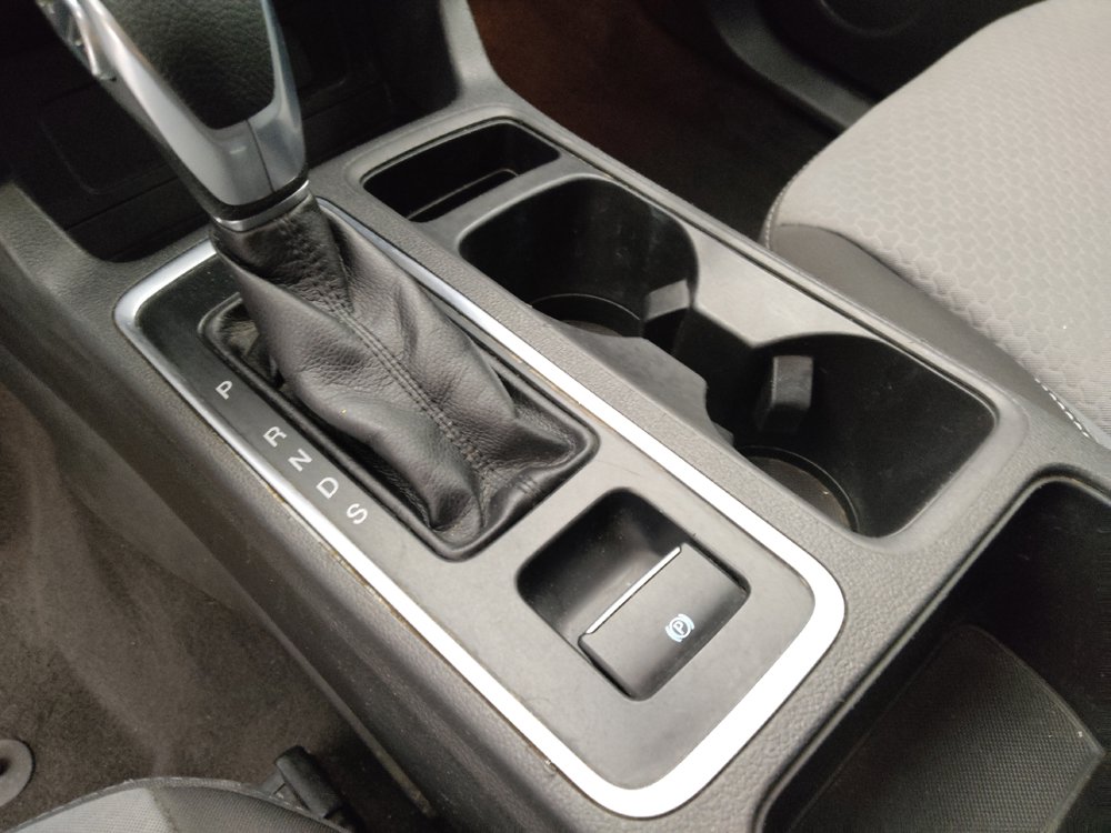 Used 2019 Ford Escape SE FWD image 26
