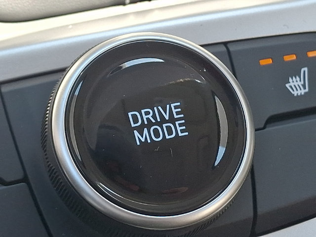 New 2026 Hyundai Venue SEL FWD image 22