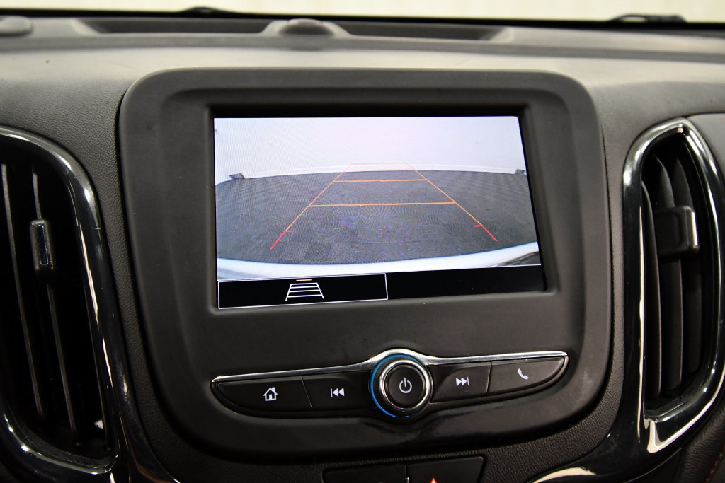 Used 2022 Chevrolet Equinox RS AWD/4WD image 24