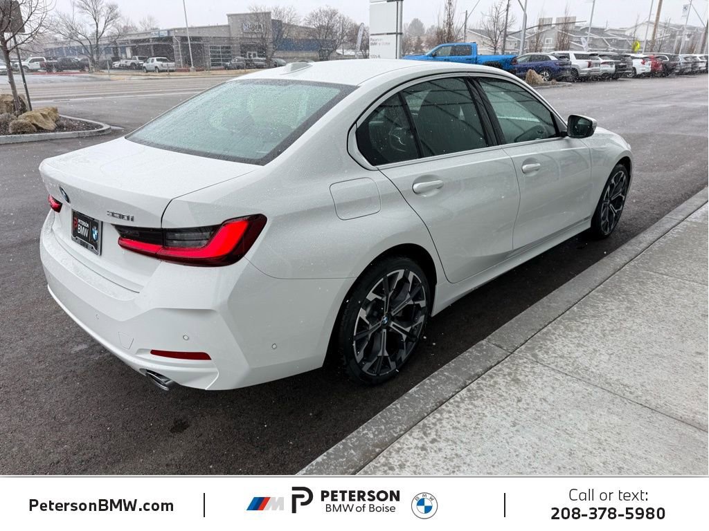 New 2026 BMW 330i xDrive Sedan w/ Premium Package AWD/4WD image 11