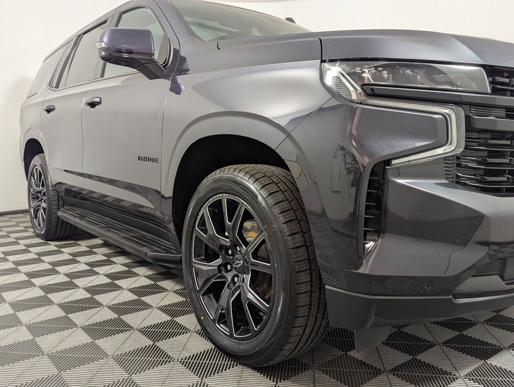 Used 2023 Chevrolet Tahoe RST w/ Luxury Package AWD/4WD image 43