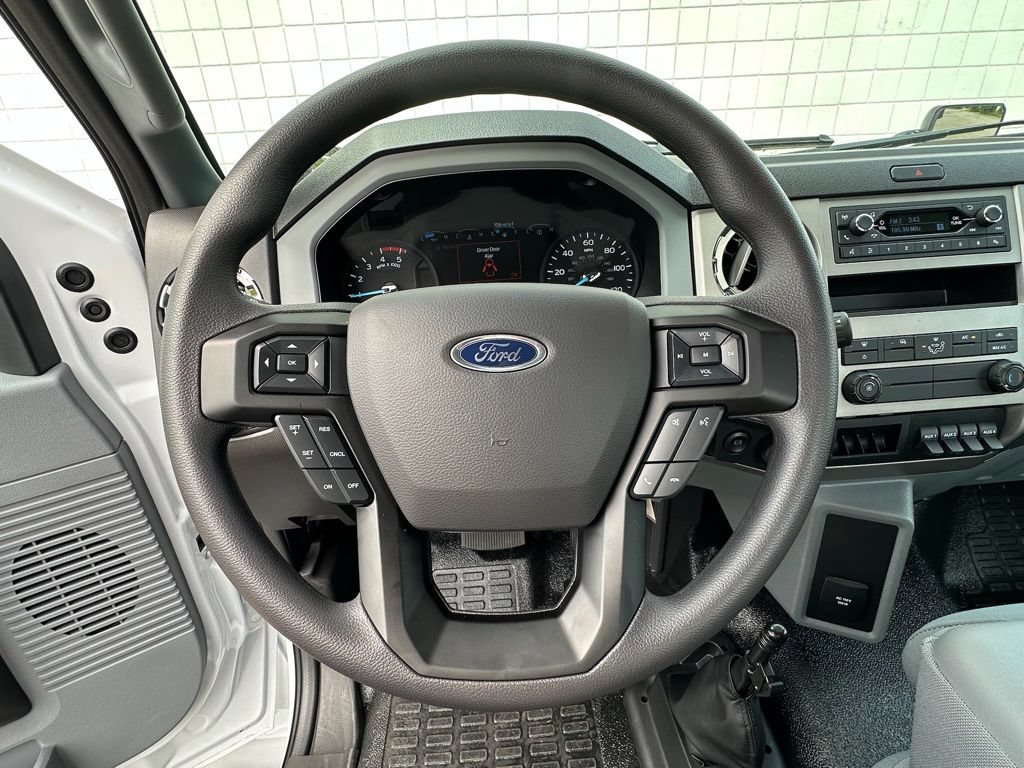 New 2027 Ford F750 2WD Regular Cab Super Duty image 8