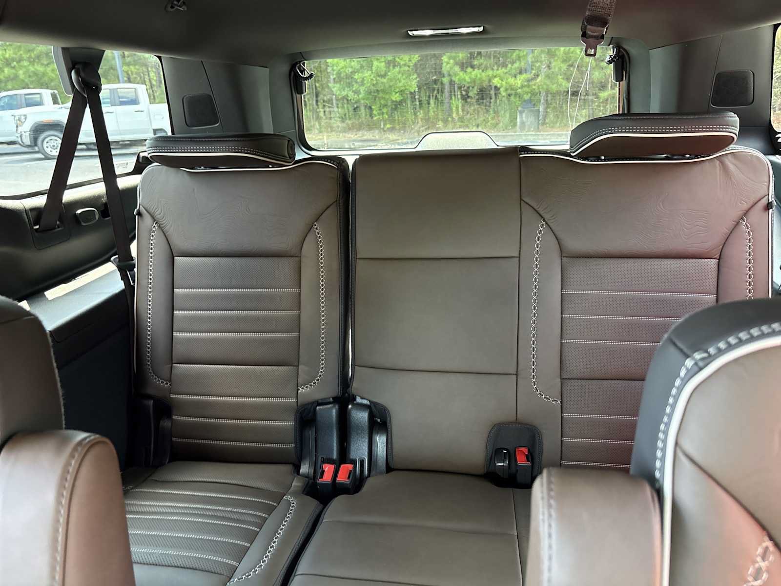 New 2026 GMC Yukon XL Denali Ultimate AWD/4WD image 19