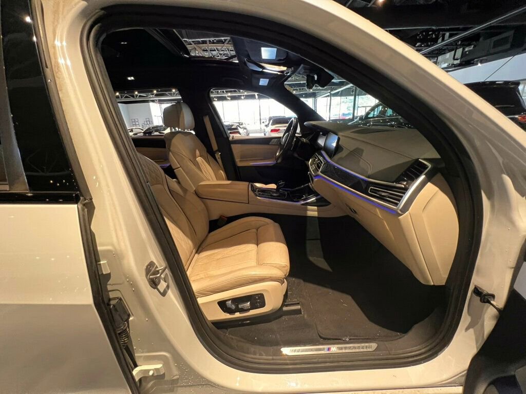 Used 2021 BMW X7 xDrive40i w/ M Sport Package image 17