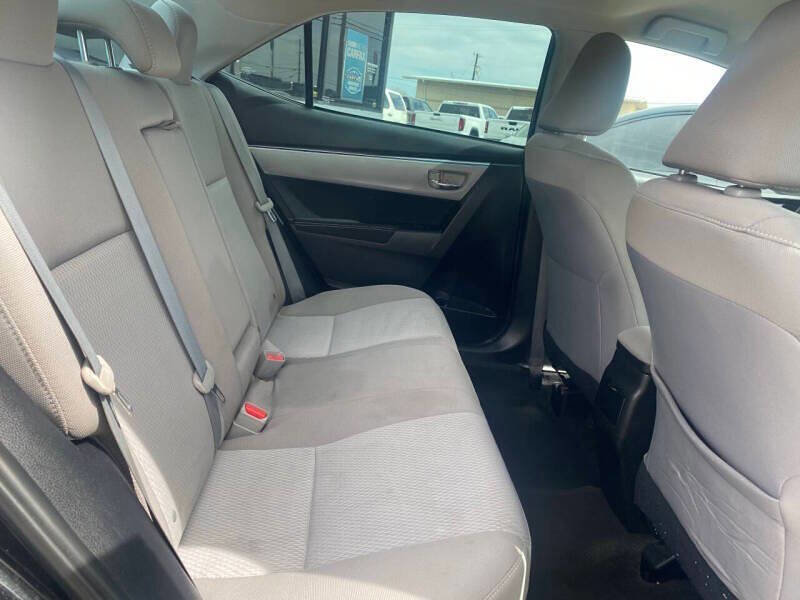 Used 2016 Toyota Corolla LE FWD image 20