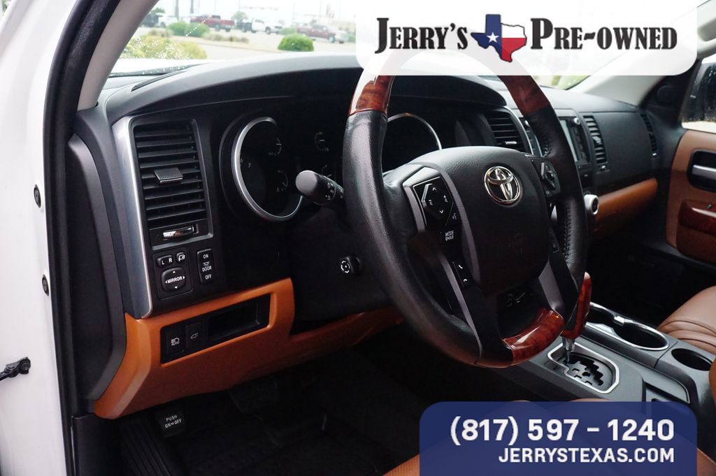 Used 2022 Toyota Sequoia Platinum RWD image 20