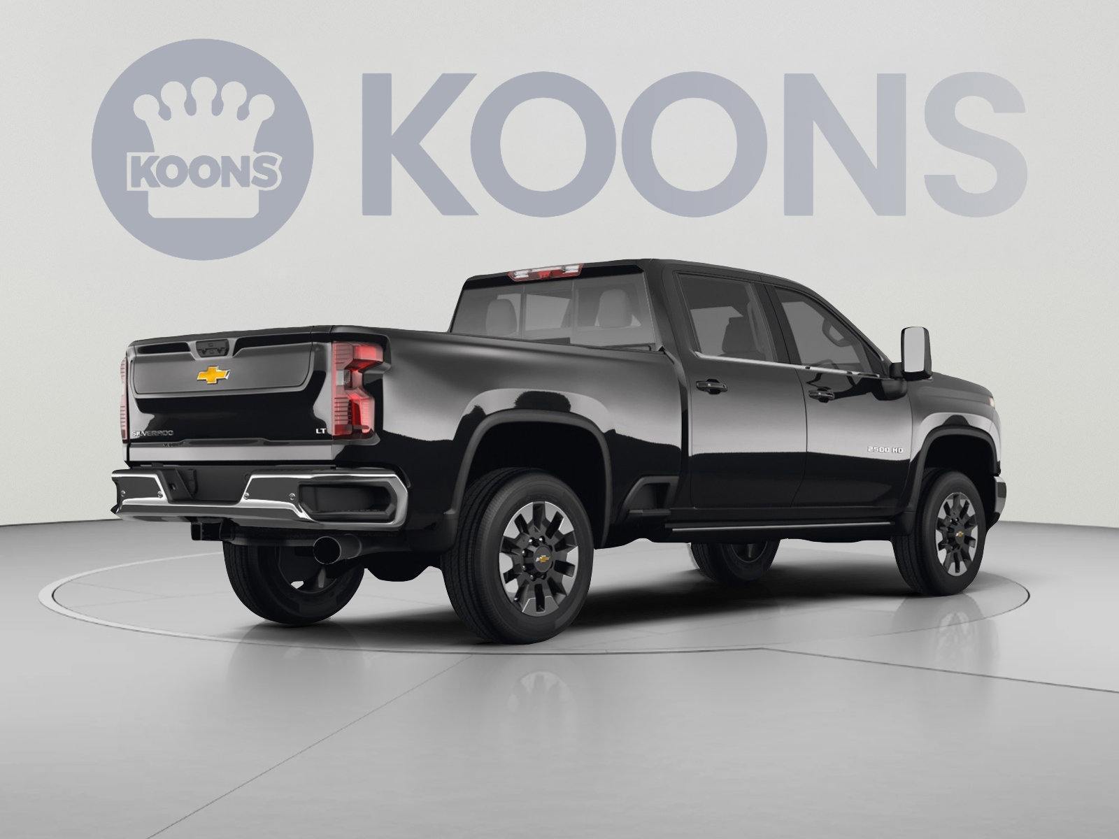 Used 2025 Chevrolet Silverado 2500 LT w/ Convenience Package AWD/4WD image 4