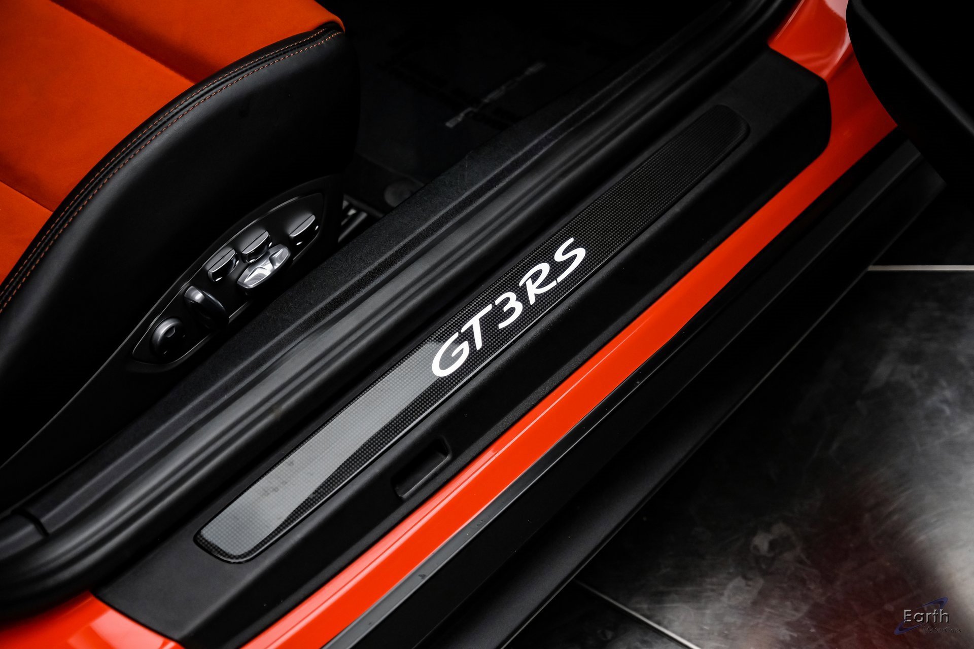 Used 2016 Porsche 911 GT3 RS image 46