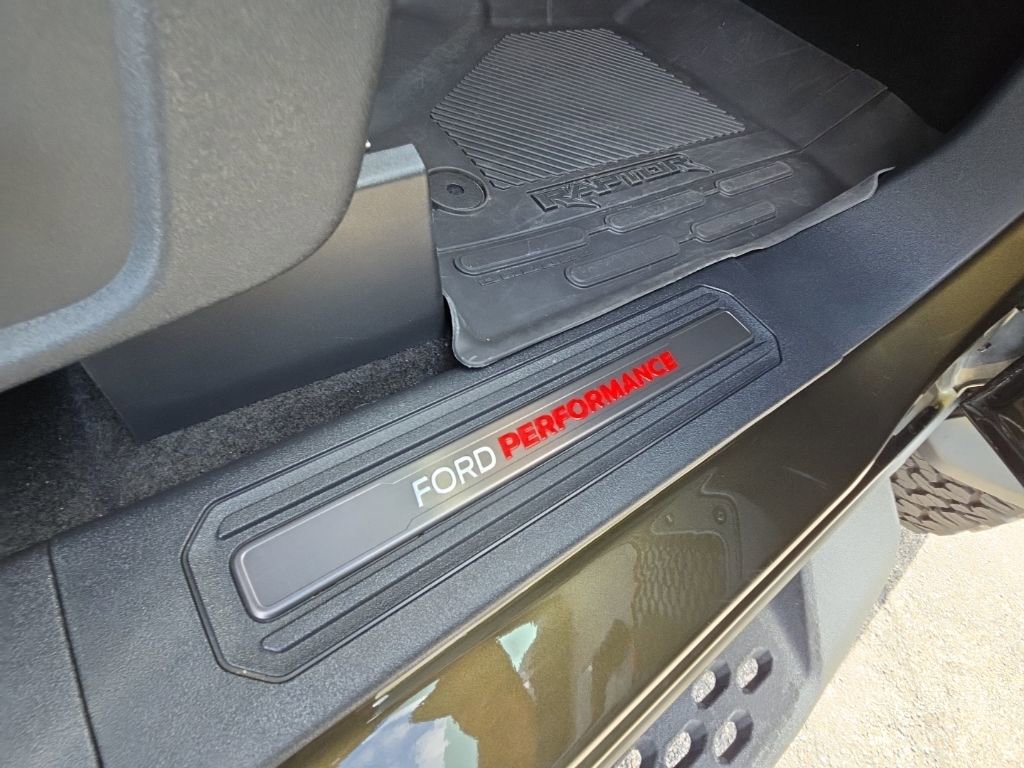Used 2024 Ford Bronco Raptor image 25