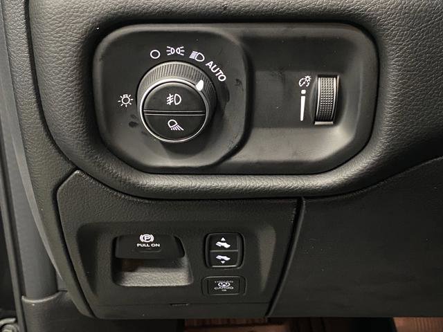 New 2026 RAM 1500 Big Horn w/ Night Edition image 25