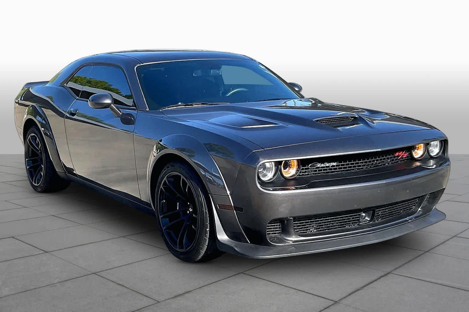 Used 2023 Dodge Challenger R/T Scat Pack RWD image 3