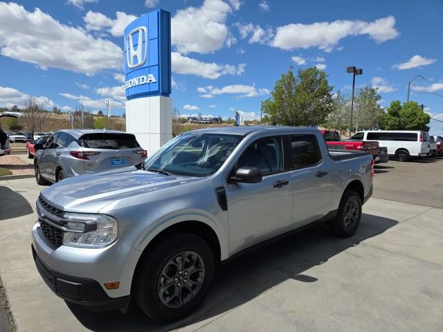 Used 2024 Ford Maverick XLT FWD image 2