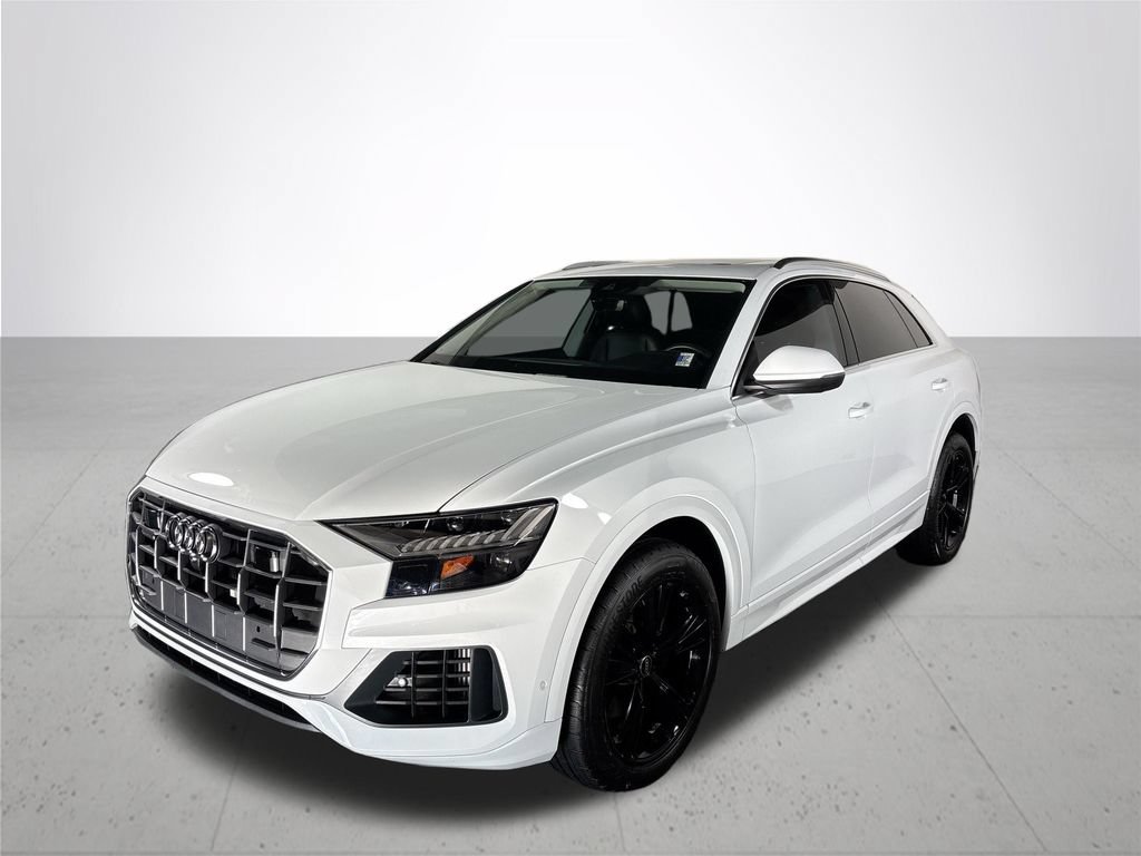 Used 2023 Audi Q8 Premium w/ Convenience Package AWD/4WD image 2