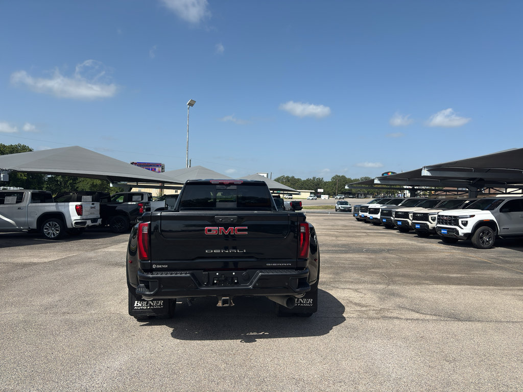 Certified 2024 GMC Sierra 3500 Denali w/ Denali Reserve Package AWD/4WD image 6