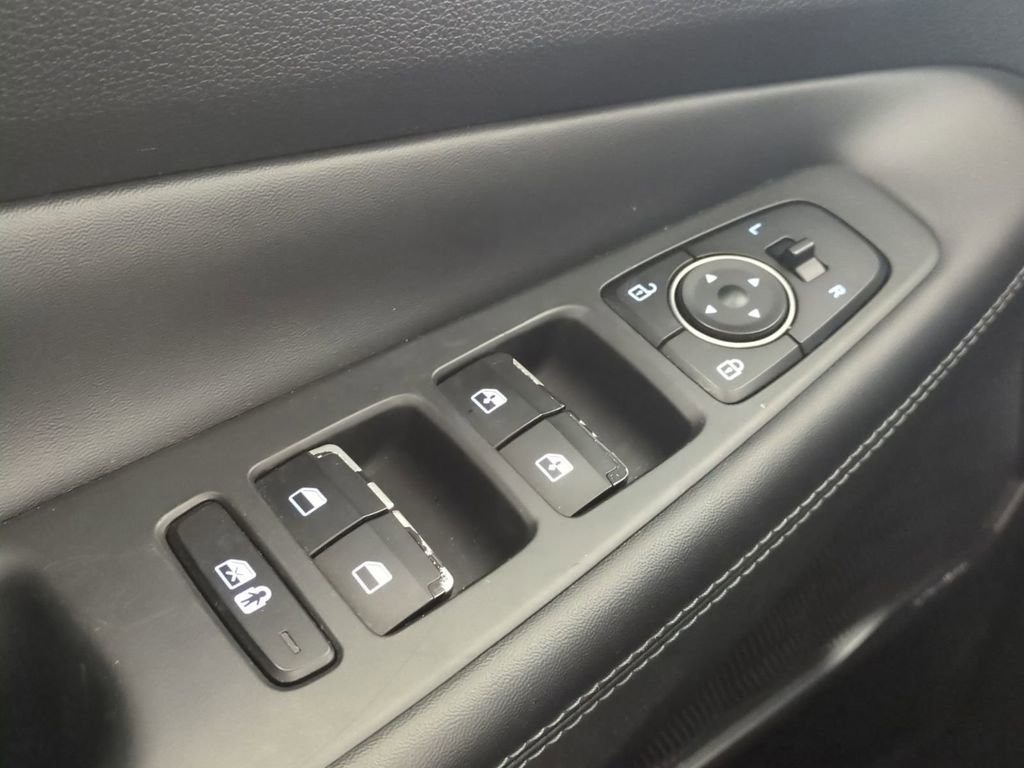 Certified 2022 Hyundai Santa Fe SEL Premium w/ Cargo Package image 32