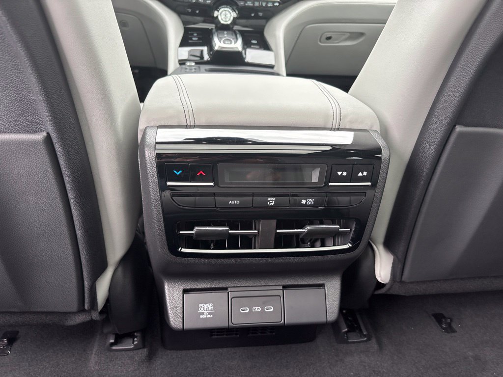 New 2026 Acura MDX w/ Technology Package FWD image 27