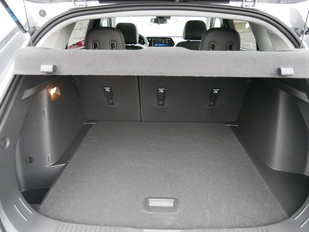 New 2026 Chevrolet Trax LT FWD image 8