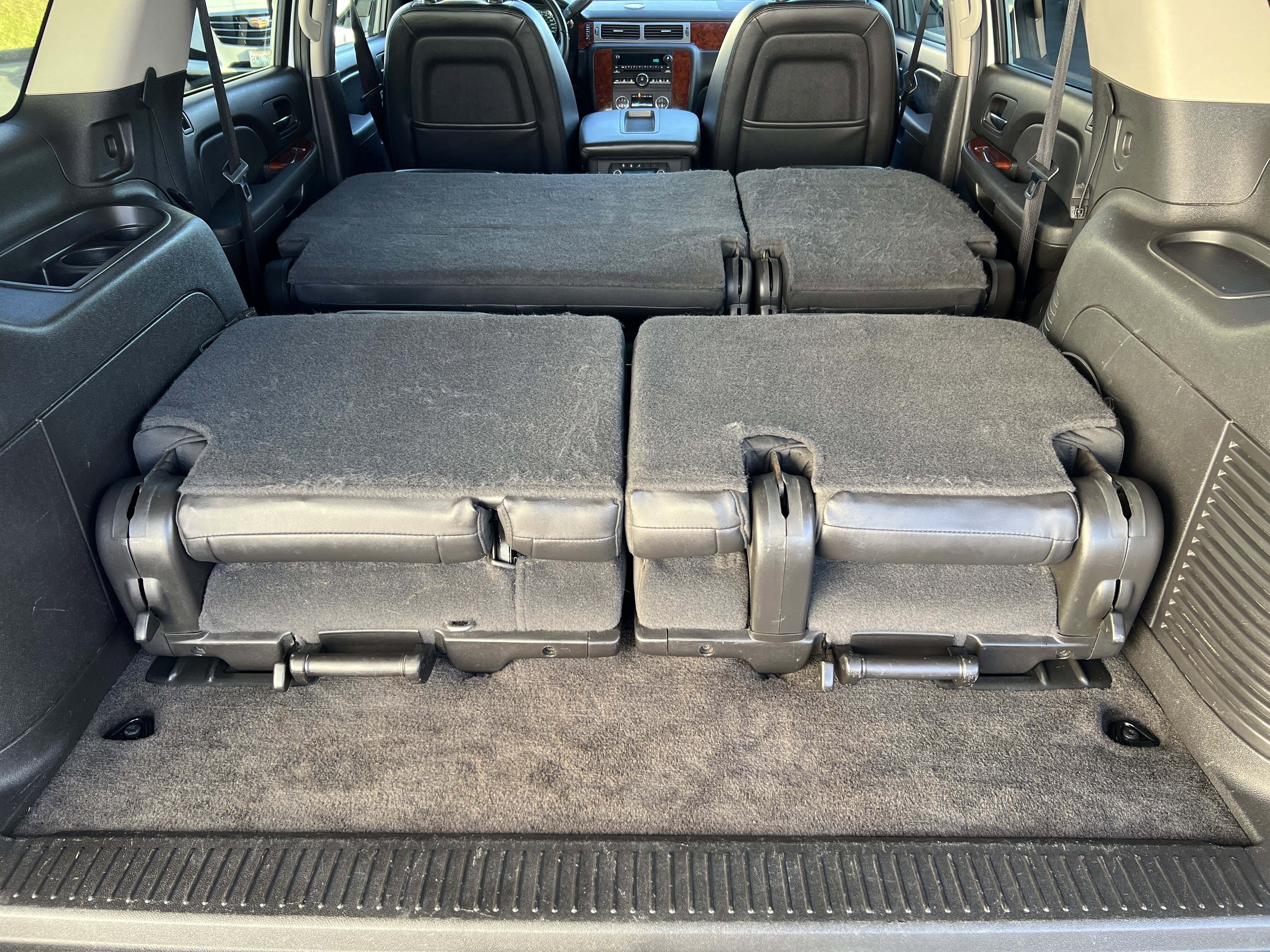 Used 2010 Chevrolet Tahoe LT image 20