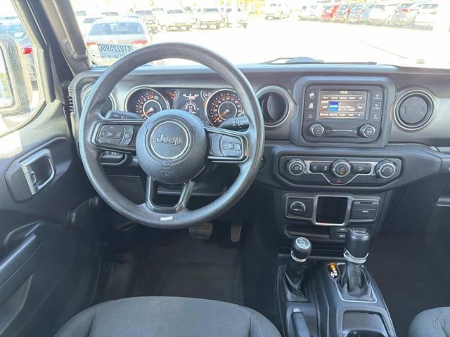 Used 2019 Jeep Wrangler Unlimited Sport image 21