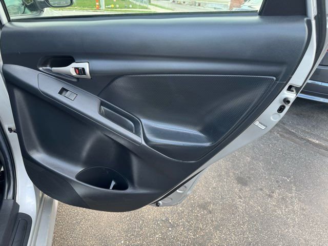 Used 2009 Toyota Matrix XRS image 28