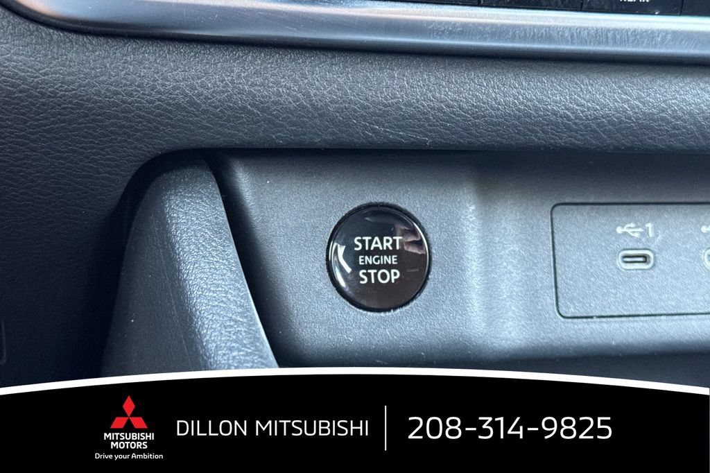 Used 2025 Nissan Rogue SV AWD/4WD image 25
