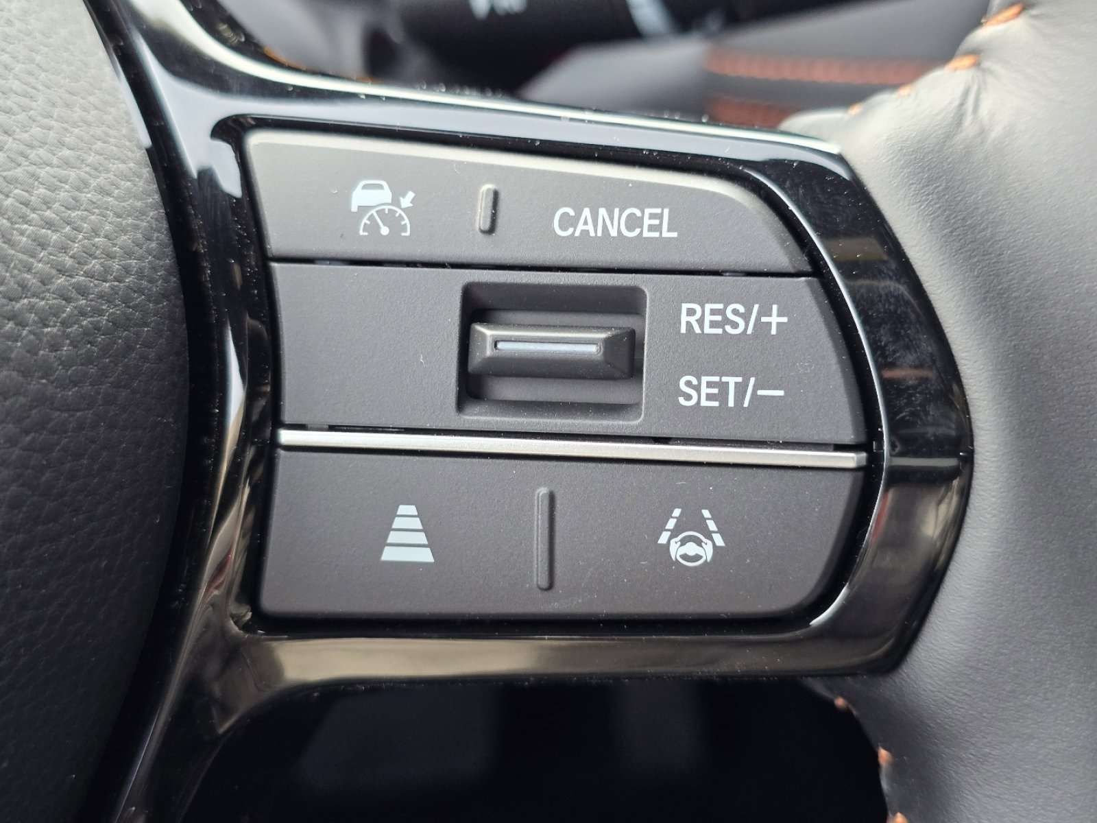 New 2026 Honda HR-V Sport image 31