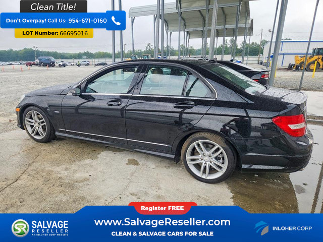 Used 2012 Mercedes-Benz C 250 Sedan image 3