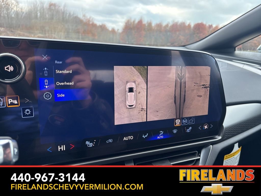 New 2026 Chevrolet Equinox EV LT image 23