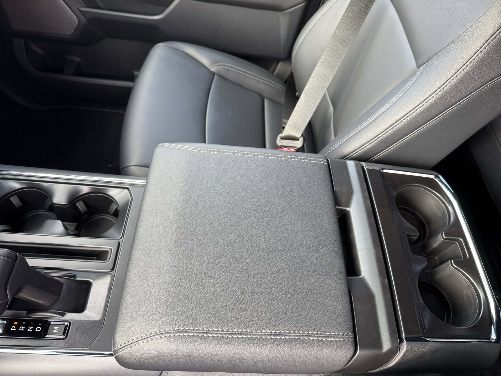 New 2025 Ford F150 XLT w/ Equipment Group 303A High image 14