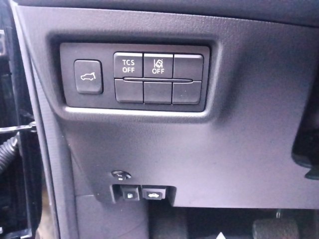 Used 2018 MAZDA CX-5 Grand Touring image 17