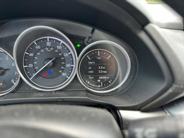 Used 2018 MAZDA CX-5 Touring image 13