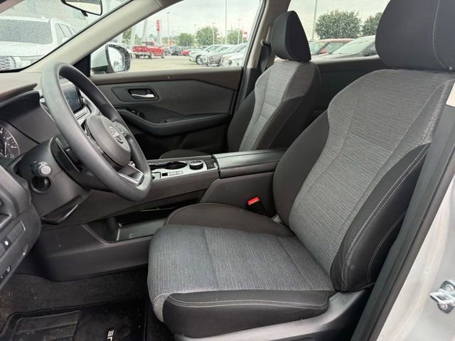 Used 2023 Nissan Rogue SV AWD/4WD image 28