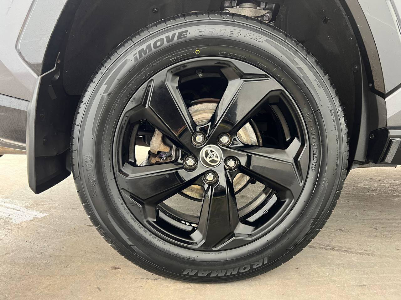 Used 2021 Toyota RAV4 XSE image 30