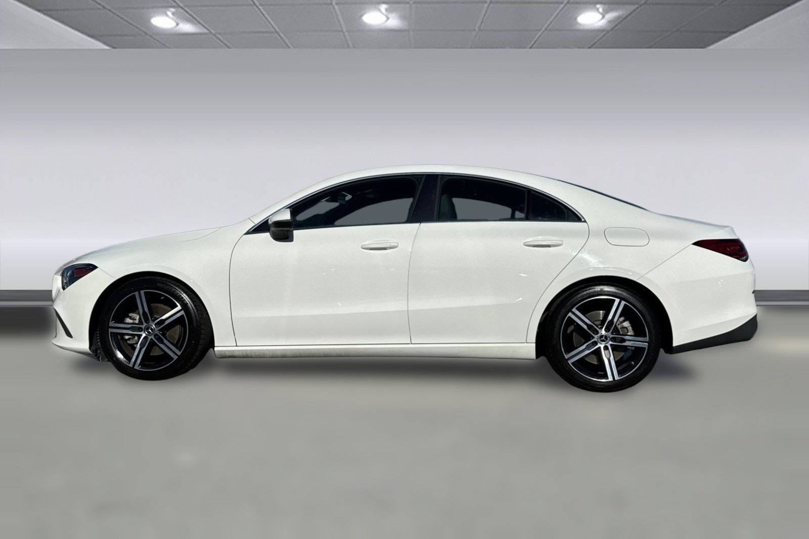Used 2020 Mercedes-Benz CLA 250 image 2