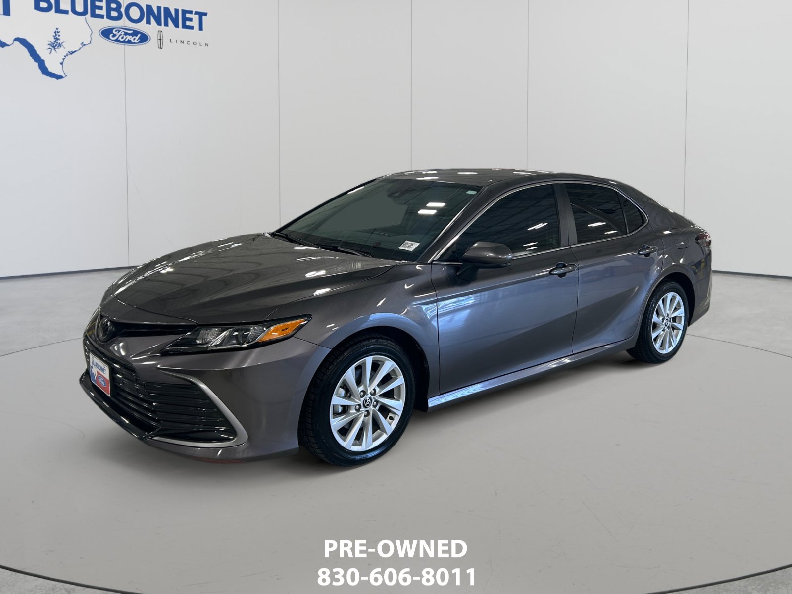Used 2024 Toyota Camry LE FWD image 1