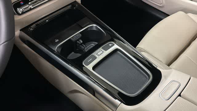 Certified 2026 Mercedes-Benz GLB 250 4MATIC image 25