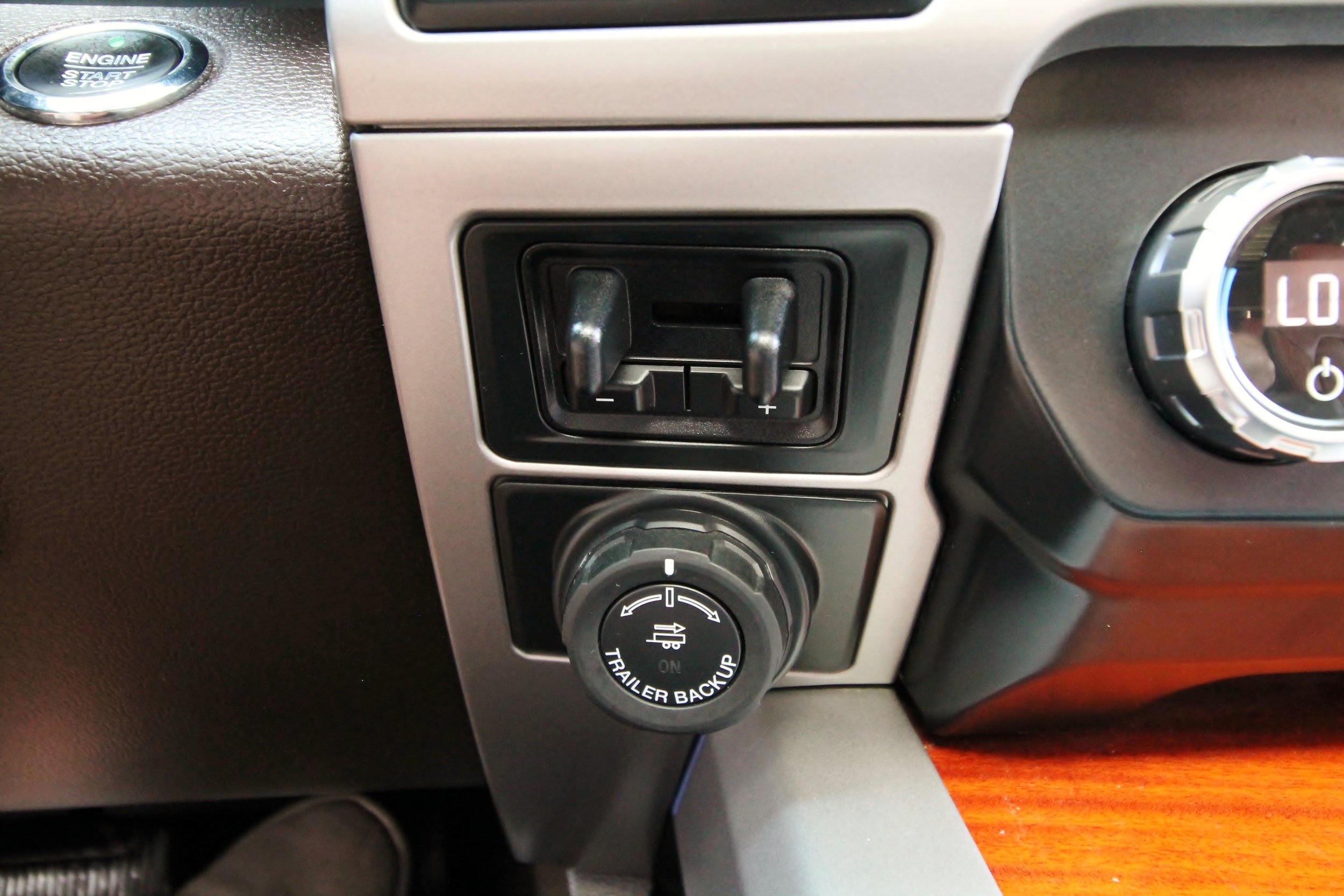 Used 2022 Ford F250 King Ranch w/ King Ranch Ultimate Package AWD/4WD image 36