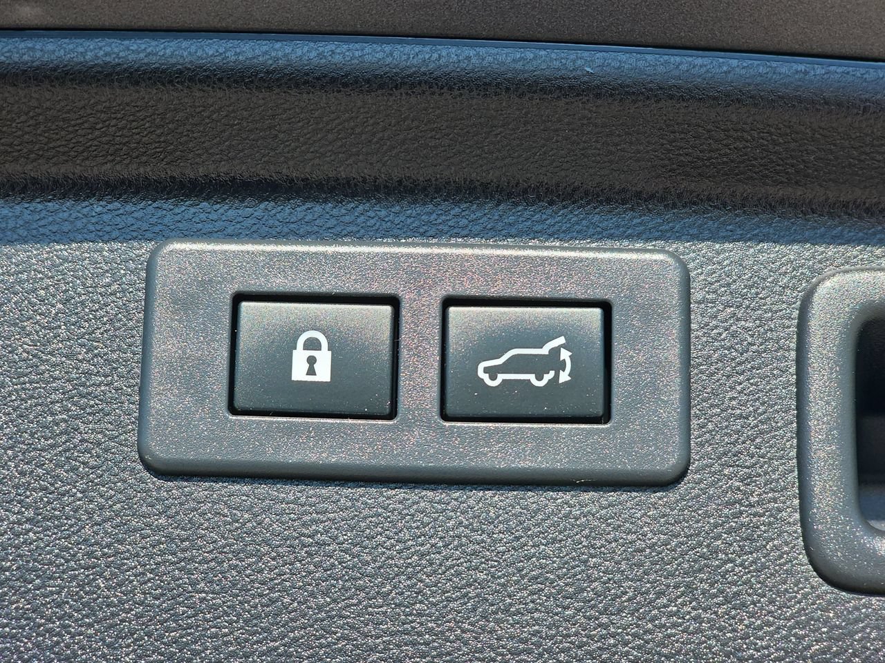 Certified 2021 Subaru Forester Premium AWD/4WD image 16