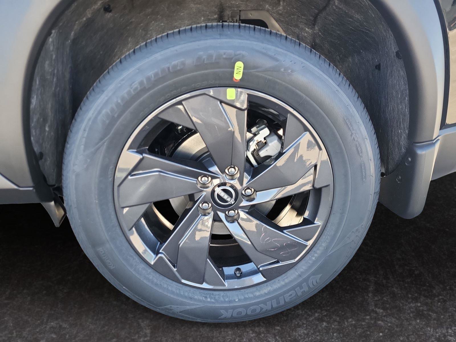 New 2026 Nissan Rogue SV w/ Cold Weather Package image 27