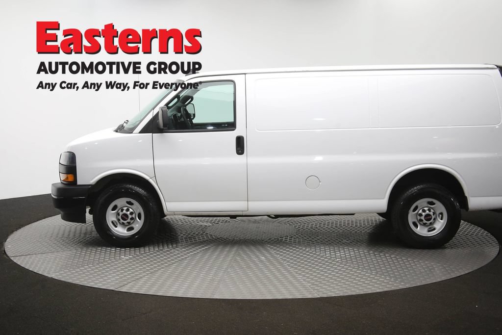Used 2020 GMC Savana 3500 w/ Driver Convenience Package RWD image 60