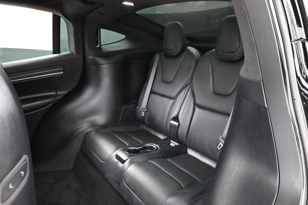 Used 2022 Tesla Model X Plaid AWD/4WD image 17