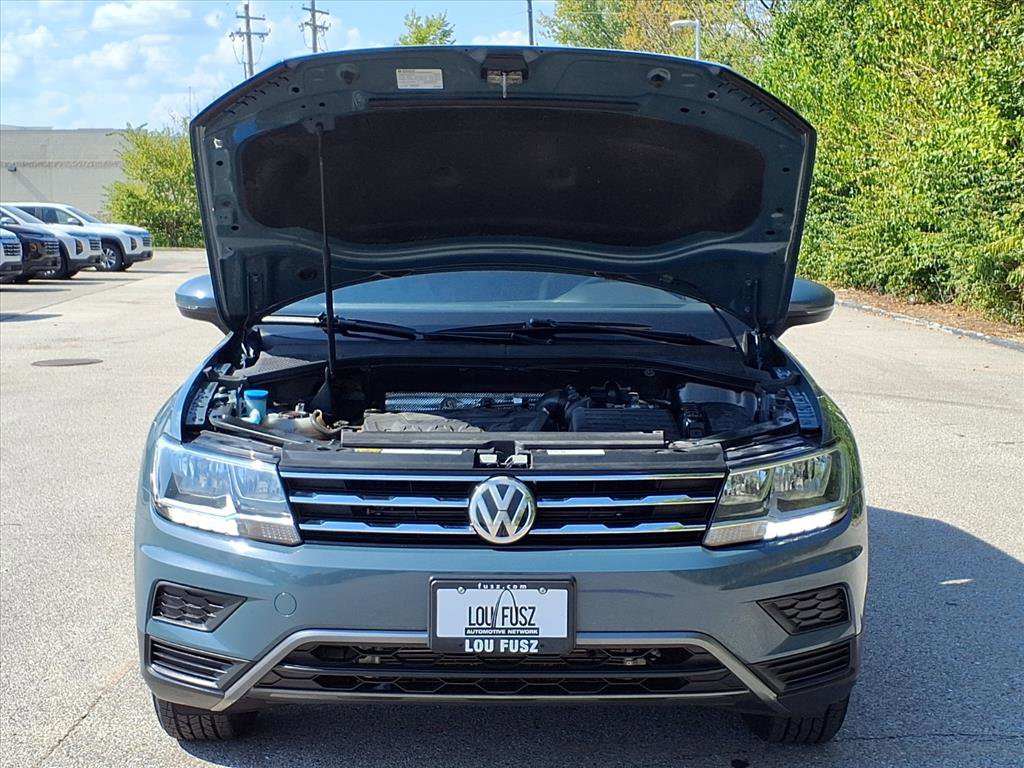 Used 2020 Volkswagen Tiguan SE image 34
