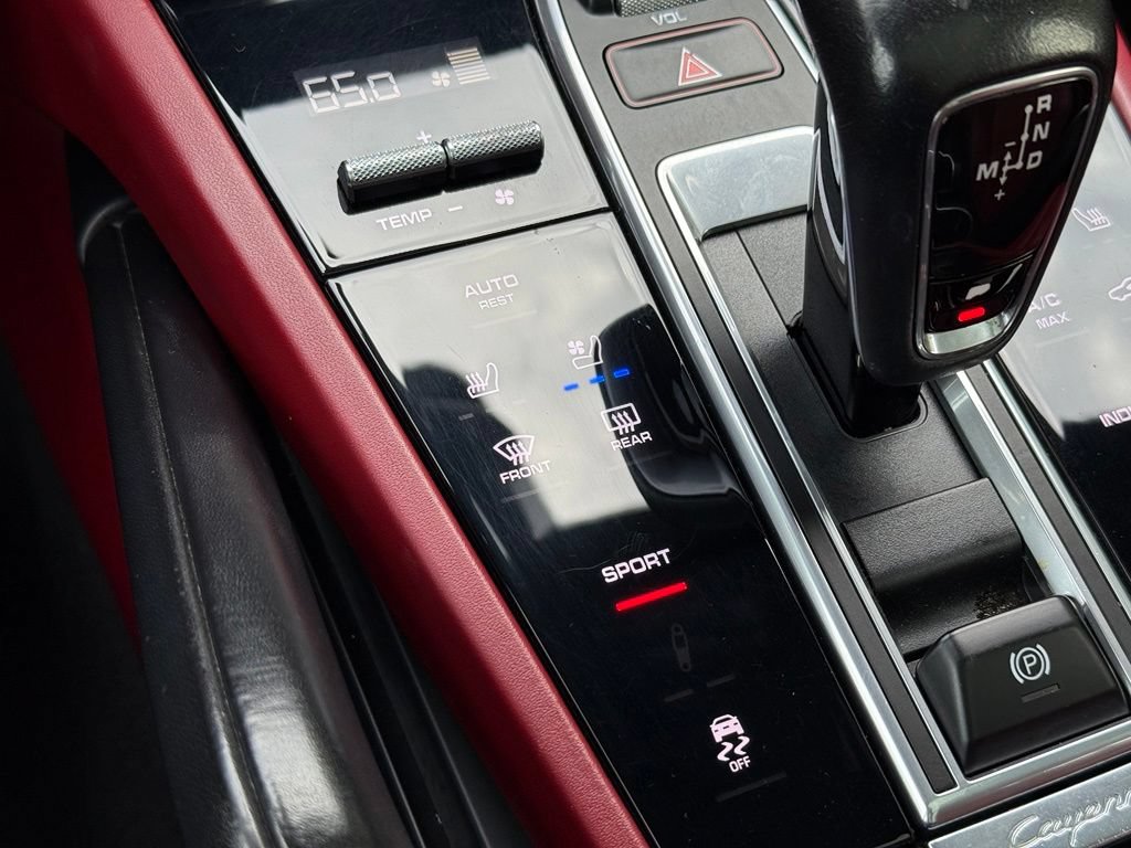 Used 2020 Porsche Cayenne AWD/4WD image 21