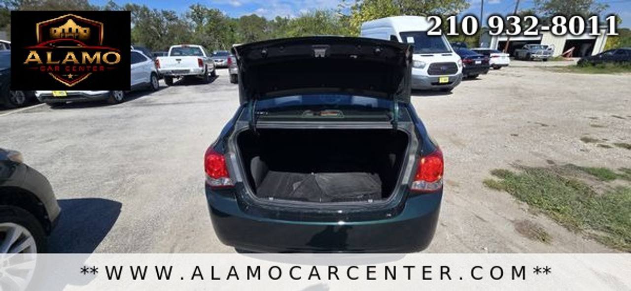 Used 2014 Chevrolet Cruze LS FWD image 23
